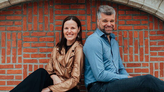 Foto van het duo This Is How We Read
