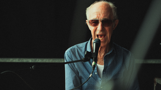 Raymond van het Groenewoud 