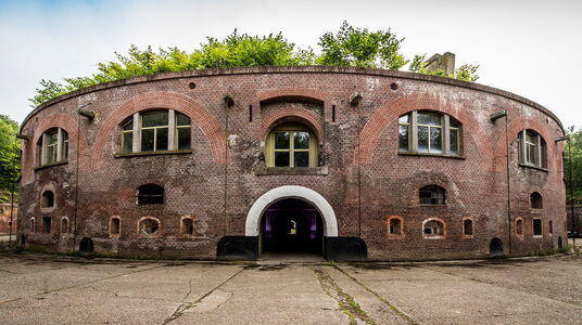 Fort 8